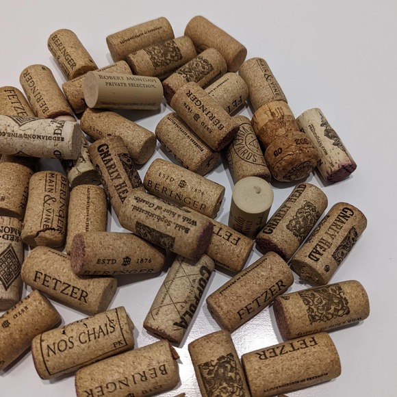 Lot of Used Wine Corks for Arts & Crafts, Decoration, Wedding DIY - Picture 3 of 4